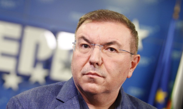 ГЕРБ блокира отстраняването на Коцев като кмет на Варна